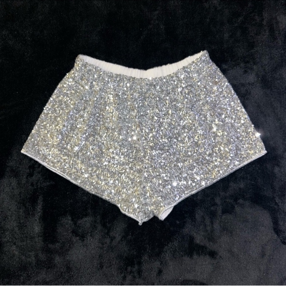 Oseree Black and Silver High Waist Shorts